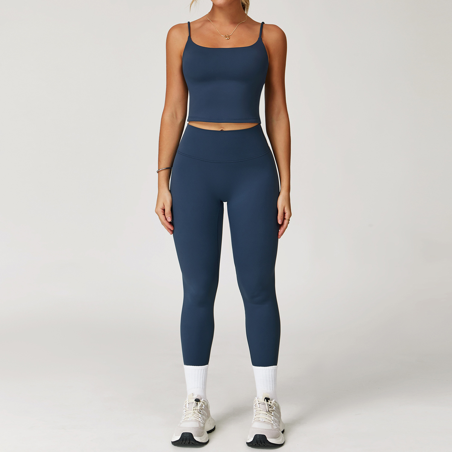 Conjunto Deportivo de 2 Piezas - Winter Clothing Logos reseña y precio