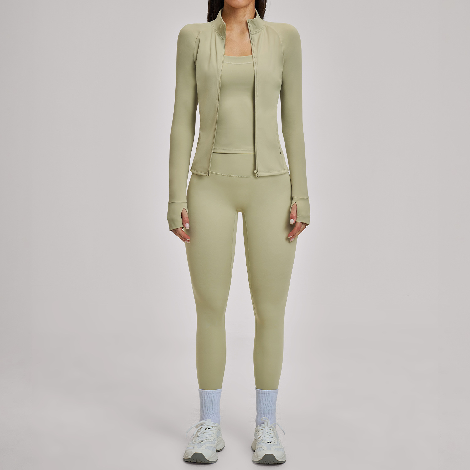 Conjunto Deportivo de 2/3 Piez - Winter Clothing Logos reseña y precio